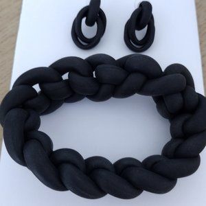 Black rubber gothic set of earnings and Black Bracelet Bangle